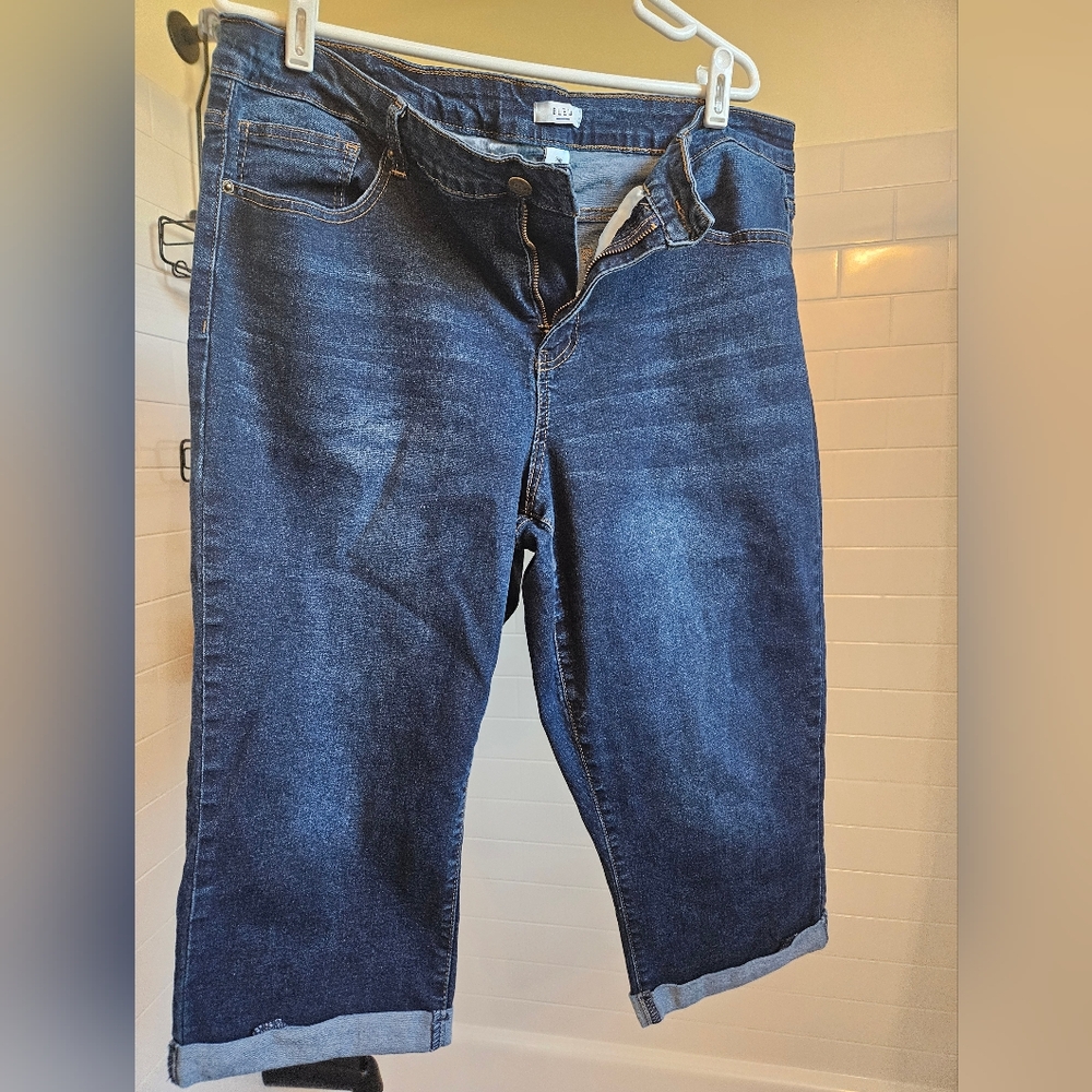 Capri jeans